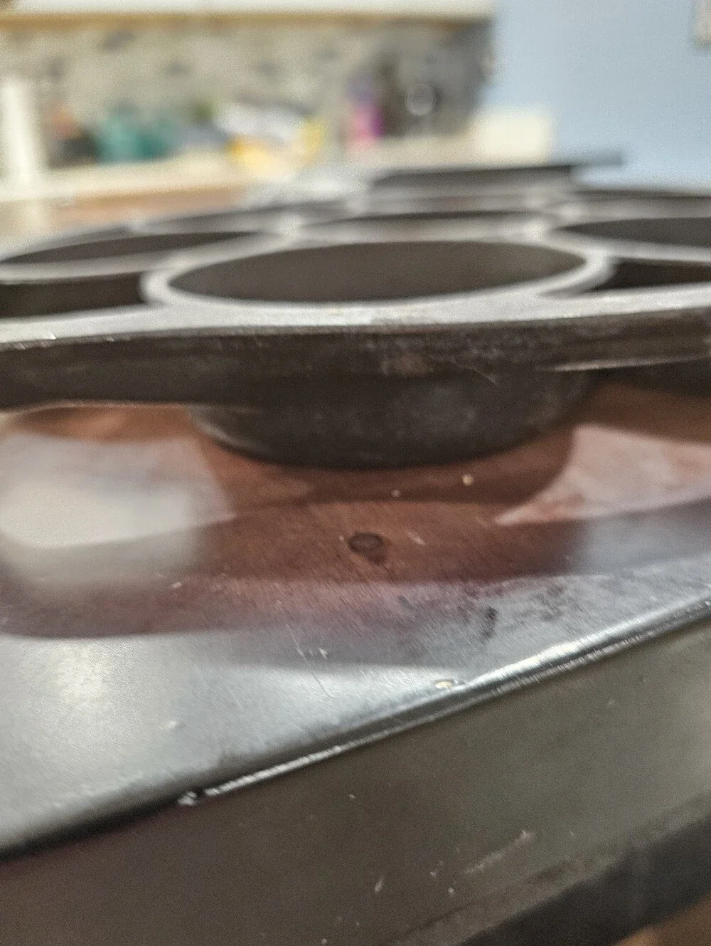 Cracker Barrel Cast Iron Biscuit Pan 7 Slot Cornbread Baking Mold 13